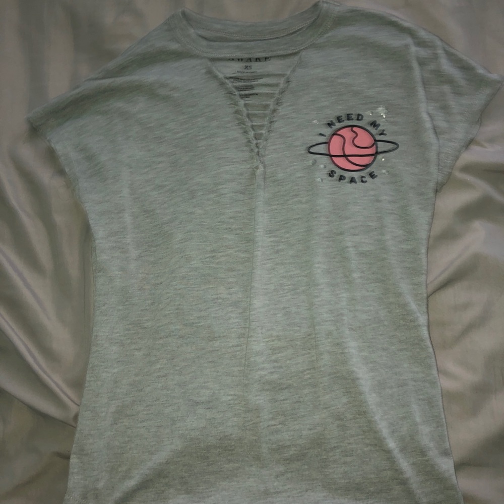 size xs gray cutout t-shirt